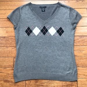 💖 3/$12 or 2/$8 Lightweight Sweater